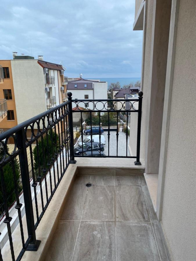 Habitat Sea View Apartment Varna Esterno foto