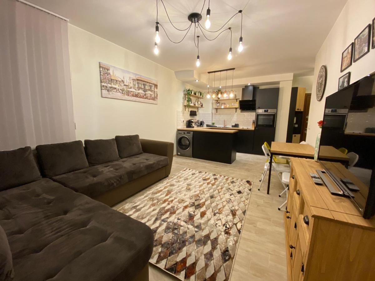 Habitat Sea View Apartment Varna Esterno foto