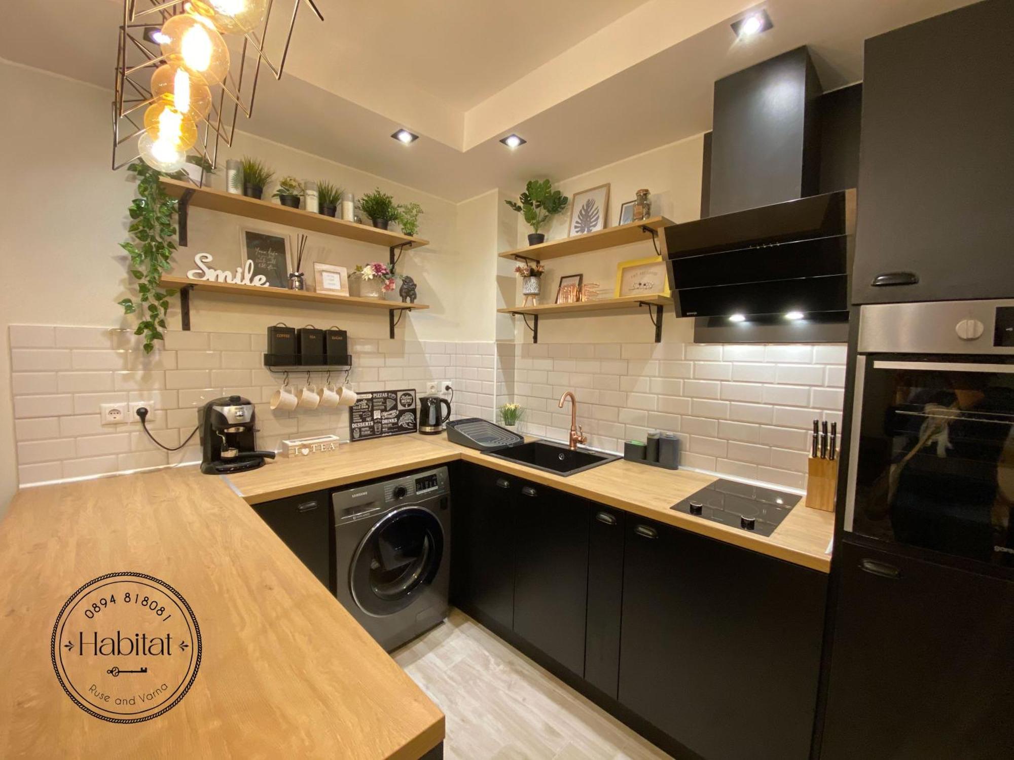 Habitat Sea View Apartment Varna Esterno foto